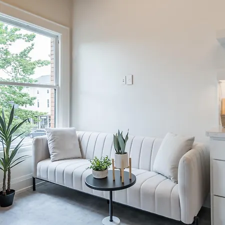 The 505 Eugene Apartment Exterior photo
